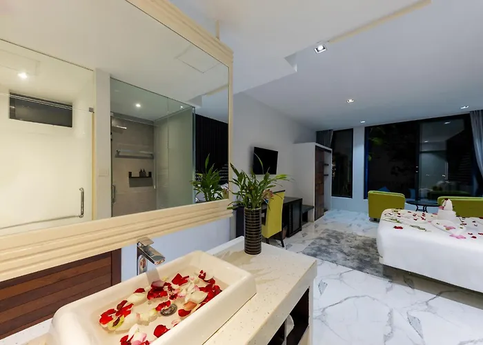 King Rock Hotel 4*